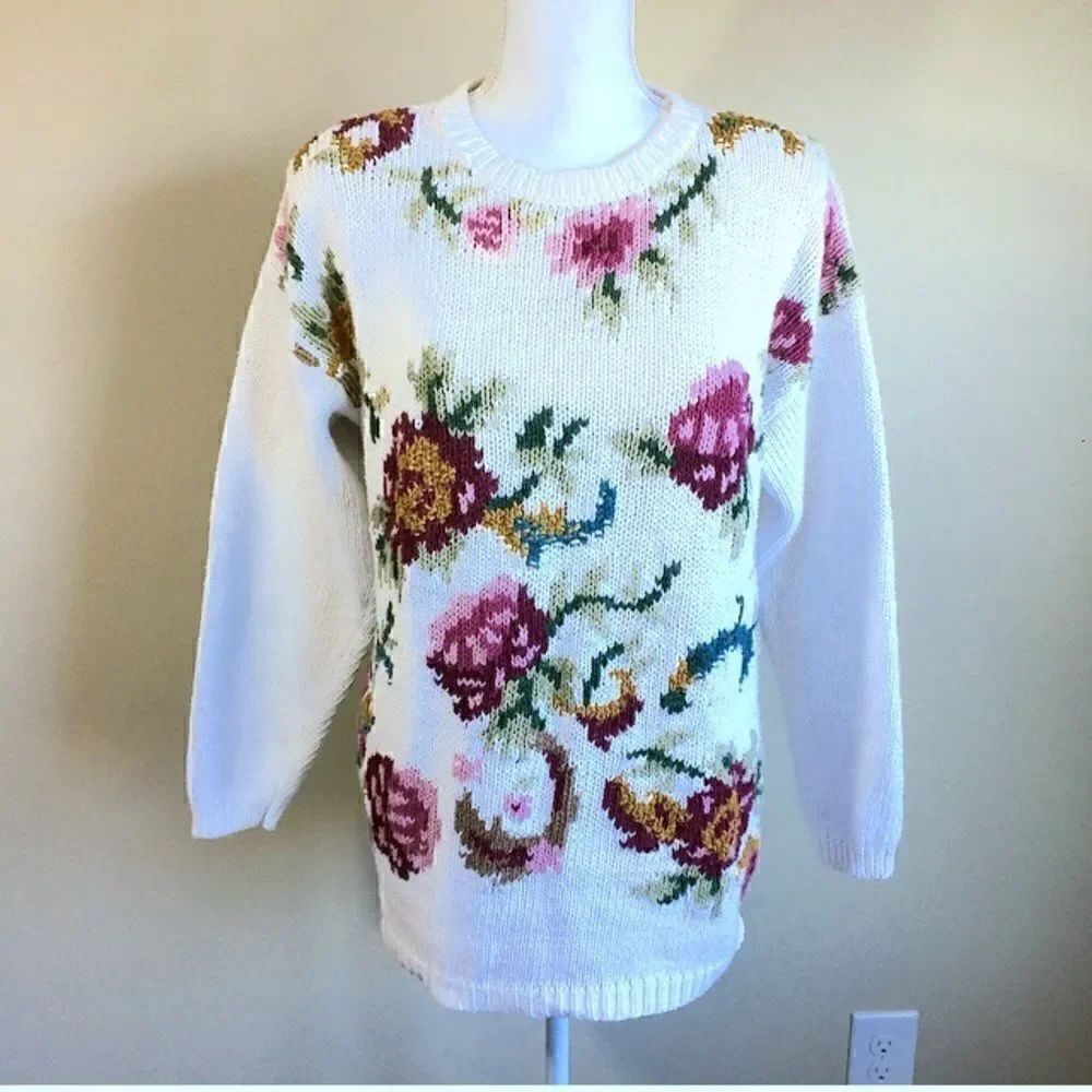Vintage Floral Heavy Knit White Sweater